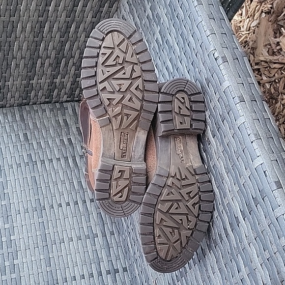 Merrell Dark Earth Leather Riding Boots Performance Footwear with Buckle Detail - Picture 7 of 9